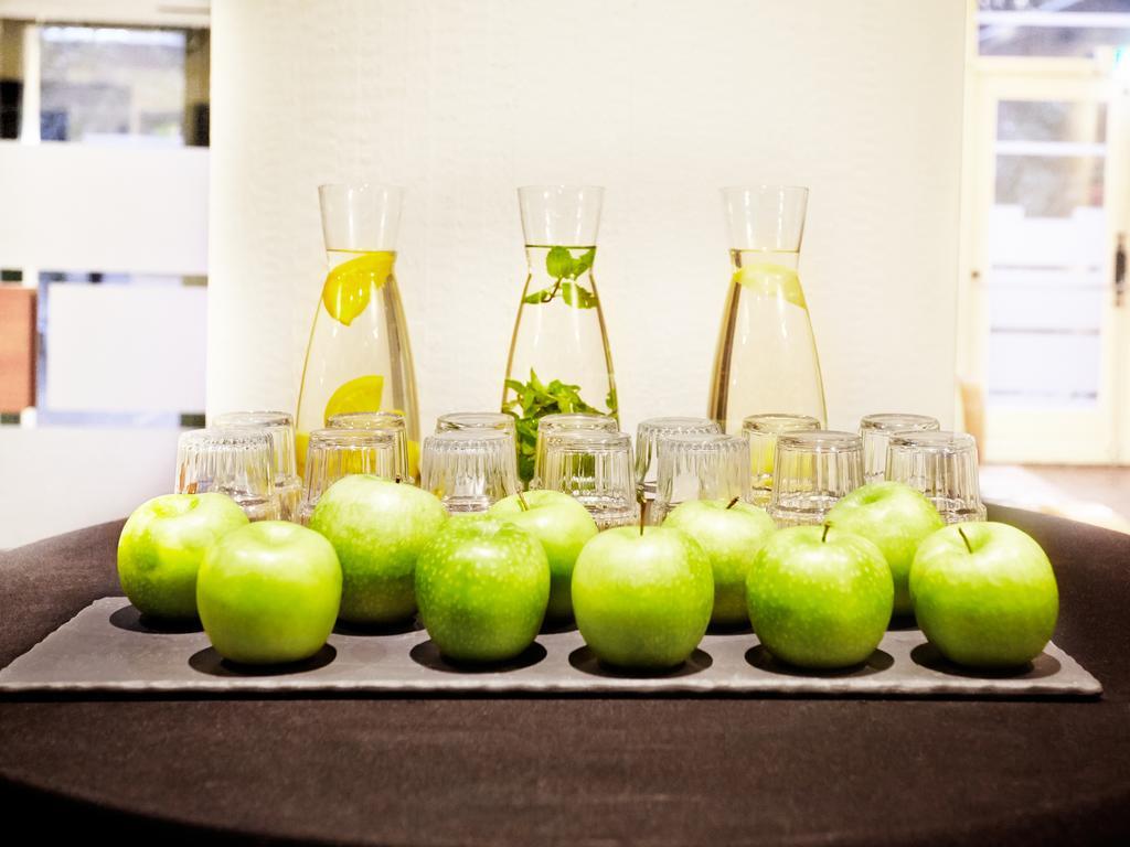 Amsterdam Tropen Hotel Екстер'єр фото