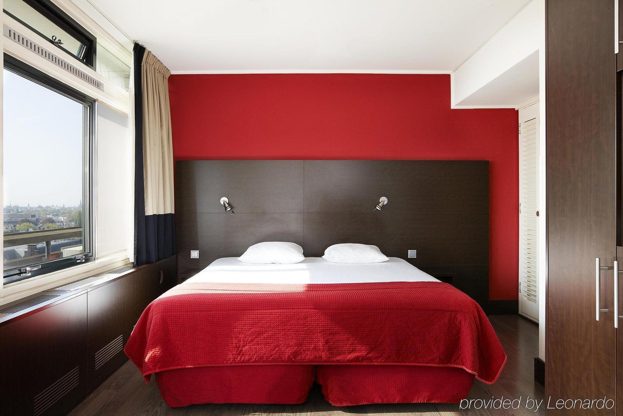 Amsterdam Tropen Hotel Екстер'єр фото