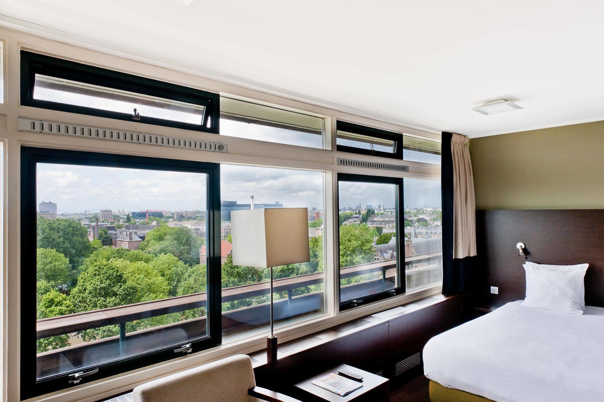 Amsterdam Tropen Hotel Екстер'єр фото
