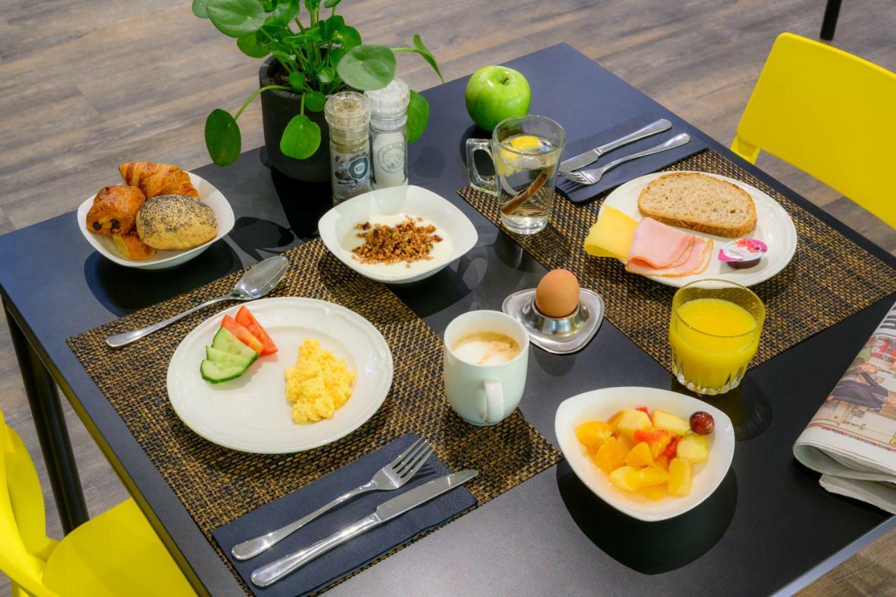 Amsterdam Tropen Hotel Екстер'єр фото